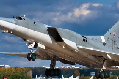 Điều khiến 'sát thủ ném bom' Tu-22M3 Nga liên tục gặp khó ở Ukraine
