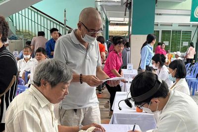 Tăng tốc khám sức khỏe '150 ngày đêm'