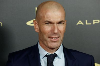 Ấn định thời điểm Zidane tiếp quản tuyển Pháp