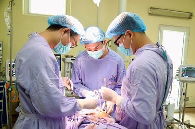 Người đàn ông mắc ung thư phổi dù đã bỏ thuốc lào 3 năm