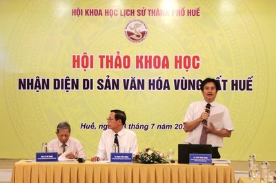 Nhận diện văn hóa di sản tại vùng đất Huế để phát triển bền vững