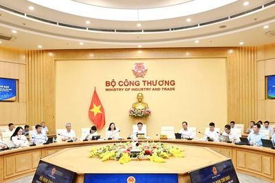 Bộ Công thương thực hiện Nghị quyết 57-NQ/TW của Bộ Chính trị: Chuyển từ 'quản lý' sang 'quản trị'
