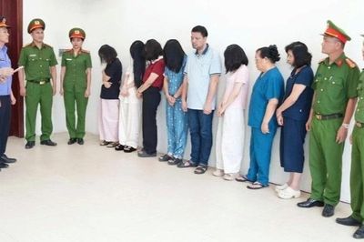 Nghệ An: Triệt xóa đường dây núp bóng phòng khám 'vẽ bệnh' để lừa dối khách hàng
