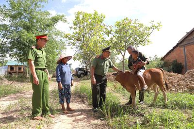 Trao kế sinh nhai