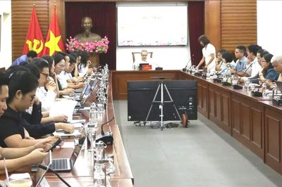 Đề xuất trẻ em dưới 16 tuổi không được tương tác trên mạng xã hội