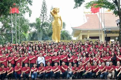 Ban Tuyên giáo và Dân vận Thành ủy TPHCM không nhận hoa, quà nhân Ngày truyền thống