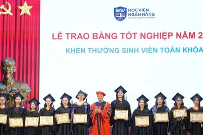 Phát triển giáo dục tạo nguồn nhân lực cốt lõi cho tầm nhìn dài hạn