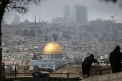 Khoảng 1.300 người Israel đổ vào khuôn viên đền Al-Aqsa của người Hồi giáo