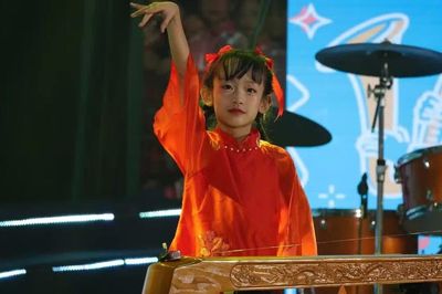 Sẽ khuyến khích mỗi học sinh chơi ít nhất một môn thể thao và một loại nhạc cụ