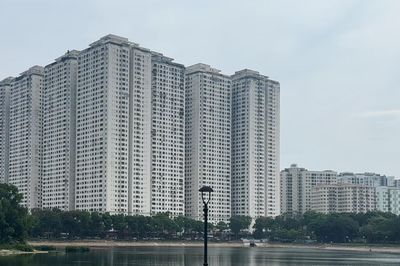 Chung cư 'bình dân' cũ hạ nhiệt cả tỷ đồng, người mua vẫn chờ giá giảm