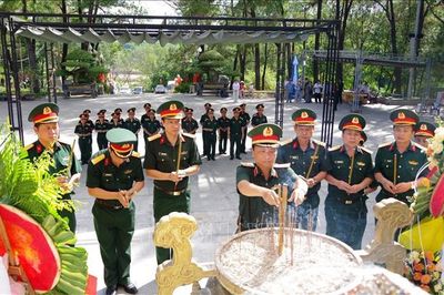 Nhiều hoạt động ý nghĩa tri ân người có công với cách mạng
