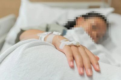 Bé gái 9 tuổi suýt tử vong vì thói quen ngoáy mũi theo cách 'vạn người mê'