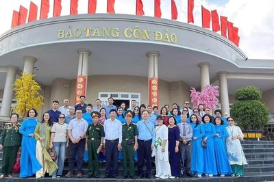 Liên hiệp các Hội Khoa học và Kỹ thuật Việt Nam tri ân người có công tại Côn Đảo