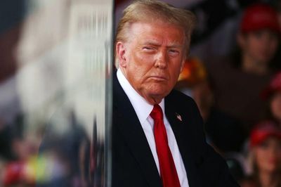 Thẩm phán Mỹ chặn chính quyền Donald Trump tước giấy phép lao động của hàng chục nghìn người nhập cư