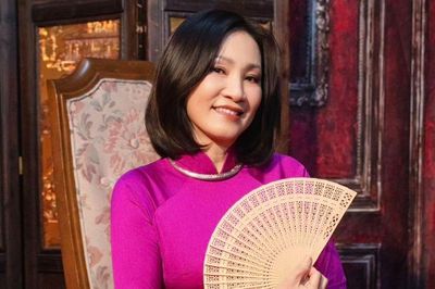 Nghệ sĩ Hồng Đào báo tin vui ở tuổi 64