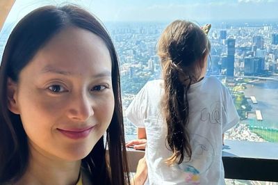 Lan Phương đi quay xuyên đêm vẫn tranh thủ làm điều đặc biệt cho con