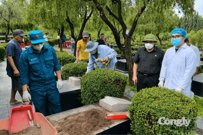 Đồng đội ơi, về đây bạn nhé, có tôi đi tìm...
