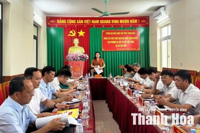 Khảo sát việc vận hành chính quyền địa phương 2 cấp và sắp xếp thôn tại xã Tân Tiến
