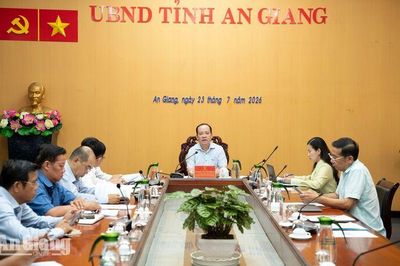 Đồng chí Nguyễn Thanh Phong: Tạo mọi điều kiện để doanh nghiệp đầu tư, phát triển