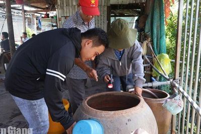 Long Điền ra quân diệt lăng quăng phòng sốt xuất huyết