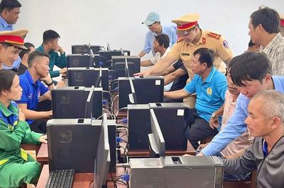 Gia Lai tiên phong hỗ trợ người nghèo lấy giấy phép lái xe