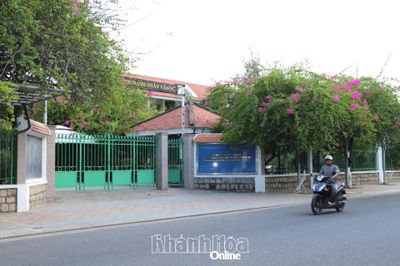 Sắp xếp, tổ chức lại Trường Phổ thông Hermann Gmeiner Nha Trang