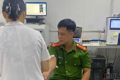 Thượng úy Công an xã kịp thời hiến máu cứu thai phụ nguy kịch