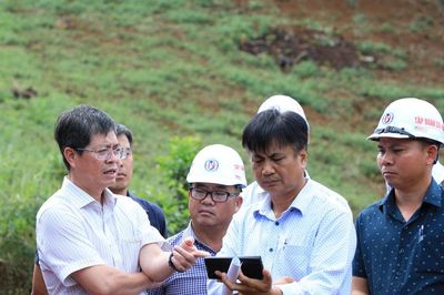 Lâm Đồng yêu cầu tăng tốc giải phóng mặt bằng cao tốc