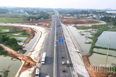 Kỳ 2: Đồng lòng vượt khó, tạo động lực tăng trưởng