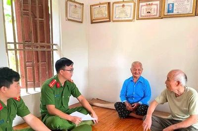 Dũng Tiến mang hy vọng đoàn tụ đến thân nhân liệt sĩ