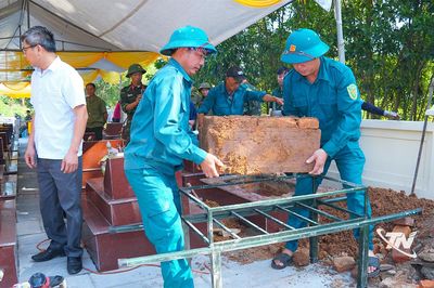 Thắp thêm hy vọng