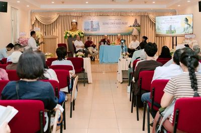 Tác giả Nguyễn Trung Toàn giao lưu, ra mắt sách 'Rong chơi đất Phật' tại Báo Giác Ngộ