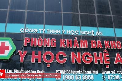 Khởi tố 10 bị can 'vẽ bệnh', dùng sữa đậu nành tạo dịch mủ giả