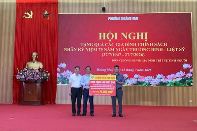Những tấm lòng tri ân gia đình chính sách ở phường Hoàng Mai