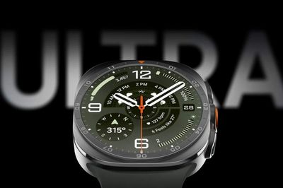 Samsung trình làng Galaxy Watch thế hệ mới