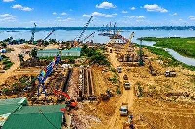 Đầu tư hạ tầng chiến lược: Nền móng để Hà Nội phát triển