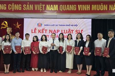 Đoàn Luật sư thành phố Hà Nội kết nạp 68 tân luật sư