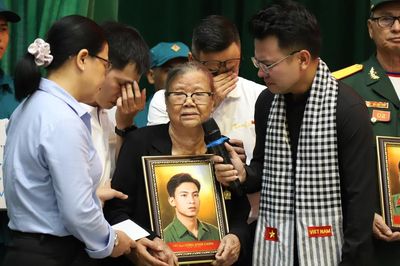 Xúc động giây phút 'trở về' của liệt sĩ qua di ảnh