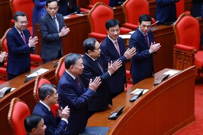 Bế mạc Hội nghị Ban Chấp hành Trung ương Đảng lần thứ 3, khóa XIV