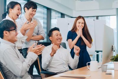 Kỹ năng làm việc với con người luôn là lợi thế cạnh tranh