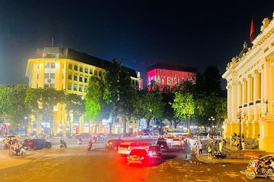 Hà Nội tính mở không gian vui chơi 24/24h: Du khách sẽ làm gì sau nửa đêm?