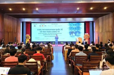 Khai mạc Cuộc thi Hackathon quốc tế về tính toán lượng tử