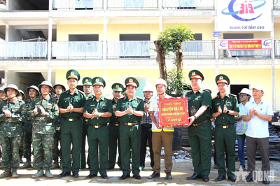 Trung tướng Nguyễn Bá Lực kiểm tra tiến độ thi công các dự án trường nội trú liên cấp tại các xã biên giới tỉnh Quảng Ngãi