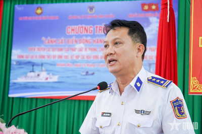 Hải đoàn 32 tiếp sức ngư dân phường Bắc Nha Trang vươn khơi bám biển