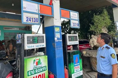 Bộ Công thương chỉ đạo kiểm tra hoạt động bán lẻ xăng dầu