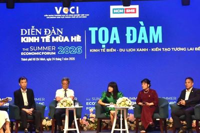 Kinh tế biển - Du lịch xanh và phát triển bền vững