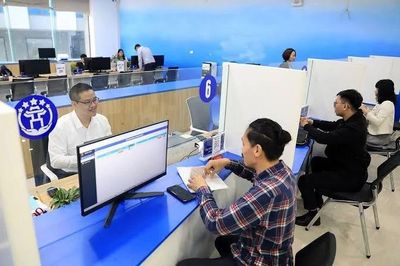 Trung ương yêu cầu tiếp tục 'tinh chỉnh' hoàn thiện tổ chức bộ máy bên trong