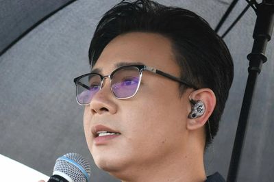 Choáng với Đông Hùng