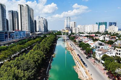 Người dân phấn khởi vì rạch ngập rác ở TPHCM dần 'hồi sinh'