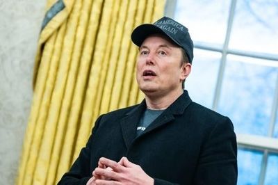 Tỷ phú Elon Musk thừa nhận 'lún quá sâu vào chính trị', vẫn ủng hộ ông Trump